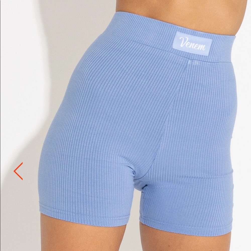 NWT Matching Set 🏷 - Picture 7 of 8